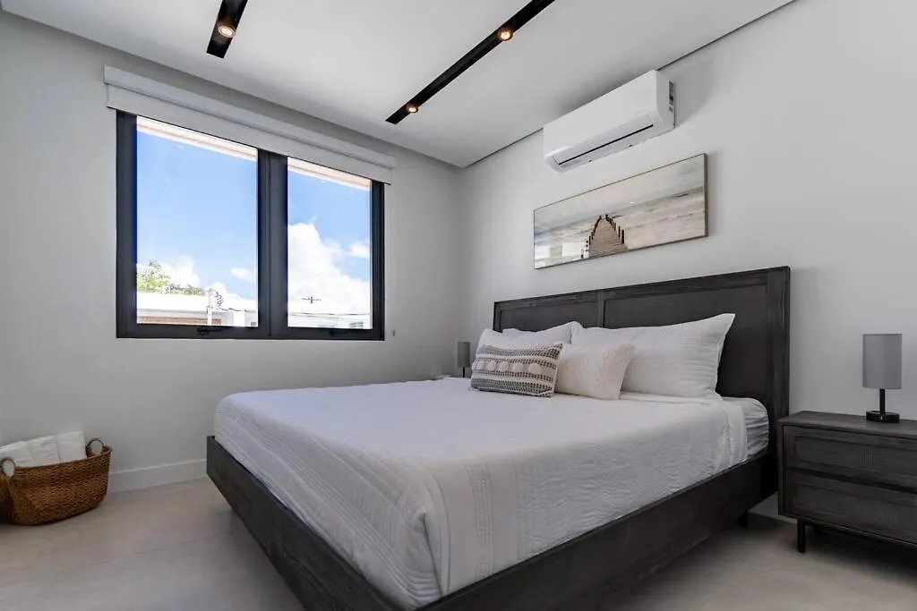 Emerald Haus 12Bd 6Bath Sleeps 26 People سان خوان شقة