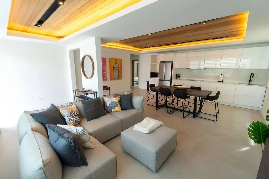 Emerald Haus 12Bd 6Bath Sleeps 26 People سان خوان